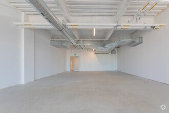 345 King St W, Kitchener, ON for lease Interior Photo- Image 2 of 2