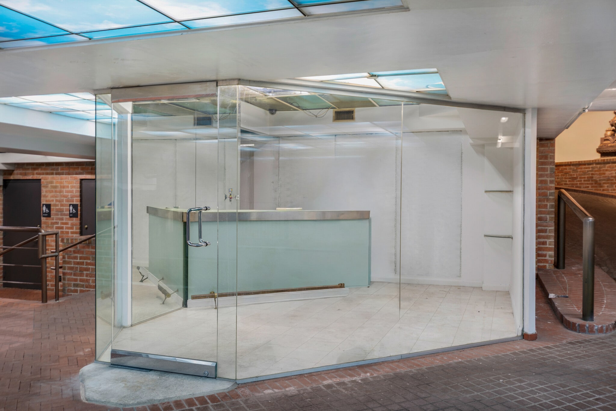 413-445 N Rodeo Dr, Beverly Hills, CA à louer Photo intérieure- Image 1 de 7