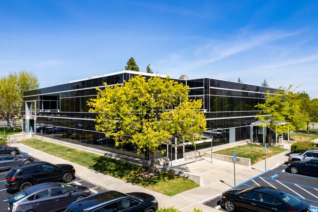 Plus de détails pour 5924 Stoneridge Dr, Pleasanton, CA - Médical à louer