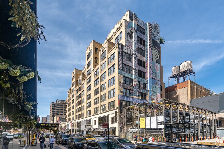 321 W 44th St, New York, NY for lease - Primary Photo - Image 1 of 3