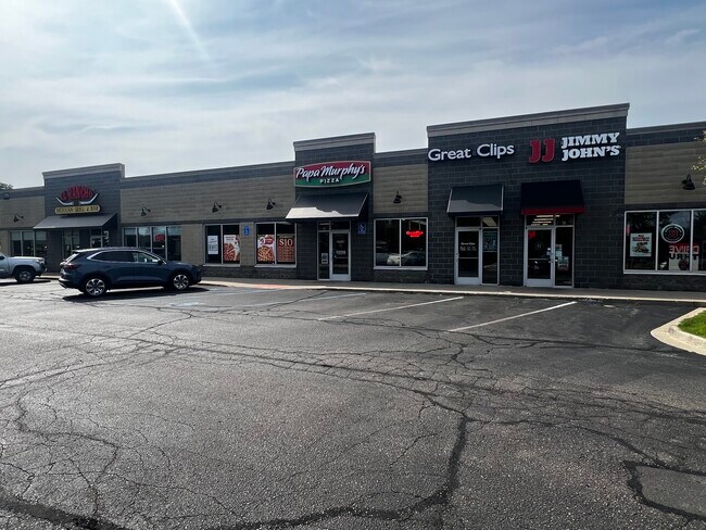 Plus de détails pour 770 E 16th St, Holland, MI - Commerce de détail à louer