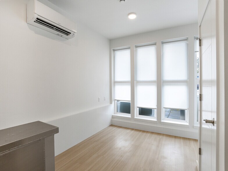 1535 N Alberta St, Portland, OR à vendre - Photo intérieure - Image 3 de 17