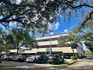 Plus de détails pour 14160 Palmetto Frontage Rd, Miami Lakes, FL - Bureau à vendre