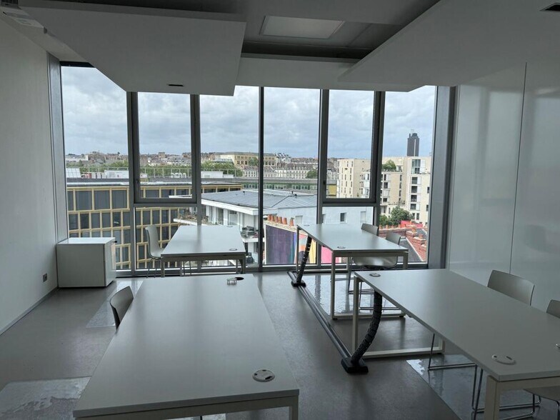 1 Mail Du Front Populaire, Nantes à louer - Photo du bâtiment - Image 2 de 9