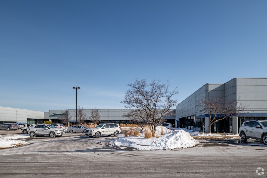 4848-4868 S 6th St, Milwaukee, WI à louer - Photo du bâtiment - Image 3 de 4