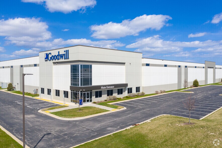 1445 International Dr, Mount Pleasant, WI for lease - Building Photo - Image 2 of 4