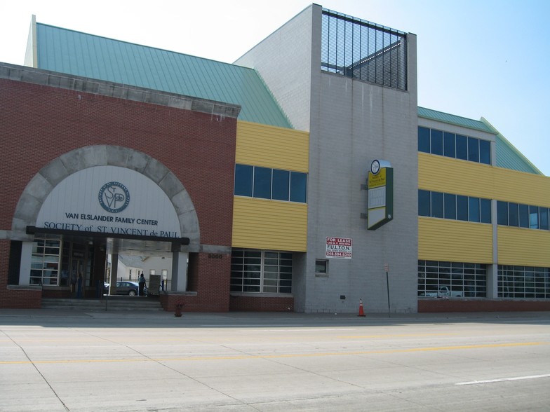 3000 Gratiot Ave, Detroit, MI for sale - Building Photo - Image 1 of 1