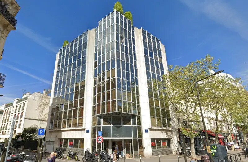 Office in Boulogne-Billancourt for lease - Building Photo - Image 1 of 8