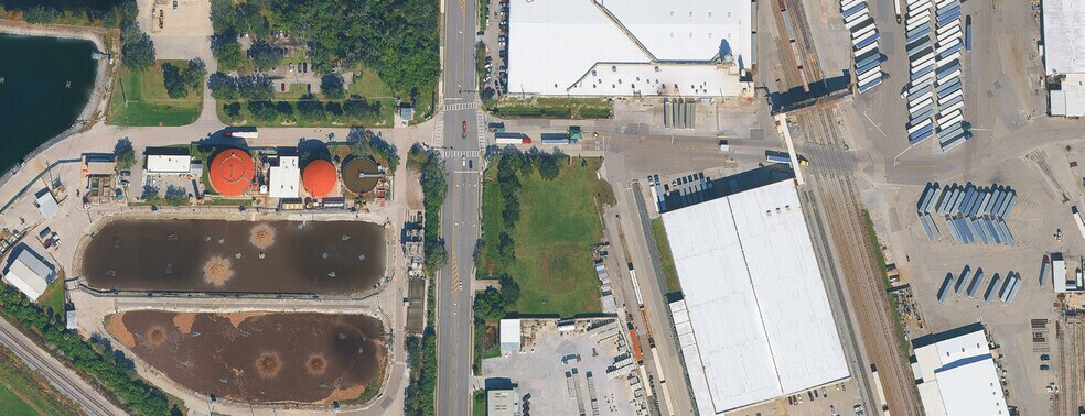 Three Prime Land Sites portefeuille de 3 propriétés à vendre sur LoopNet.ca - Aérien - Image 3 de 3