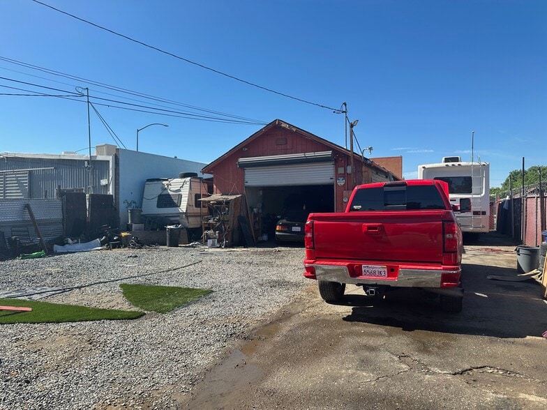 4414 E Belmont Ave, Fresno, CA for sale - Building Photo - Image 3 of 8