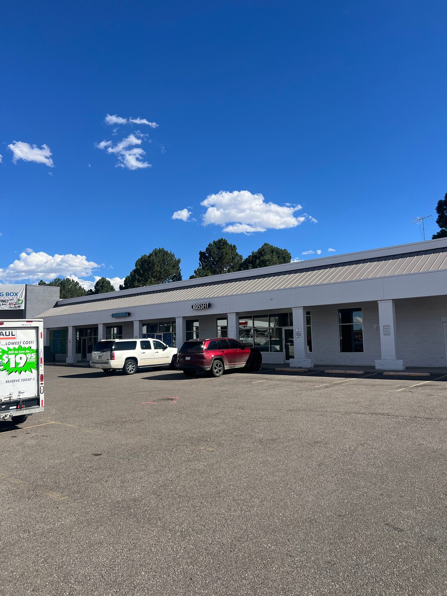 2200 S Monaco Pky, Denver, CO for lease Building Photo- Image 1 of 68