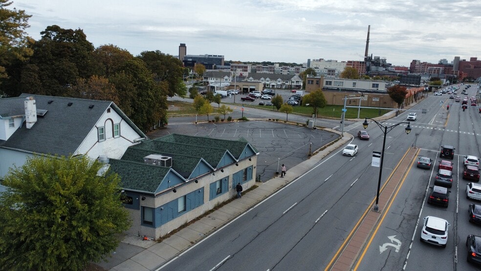 534 W Ridge Rd, Rochester, NY for lease - Building Photo - Image 2 of 12