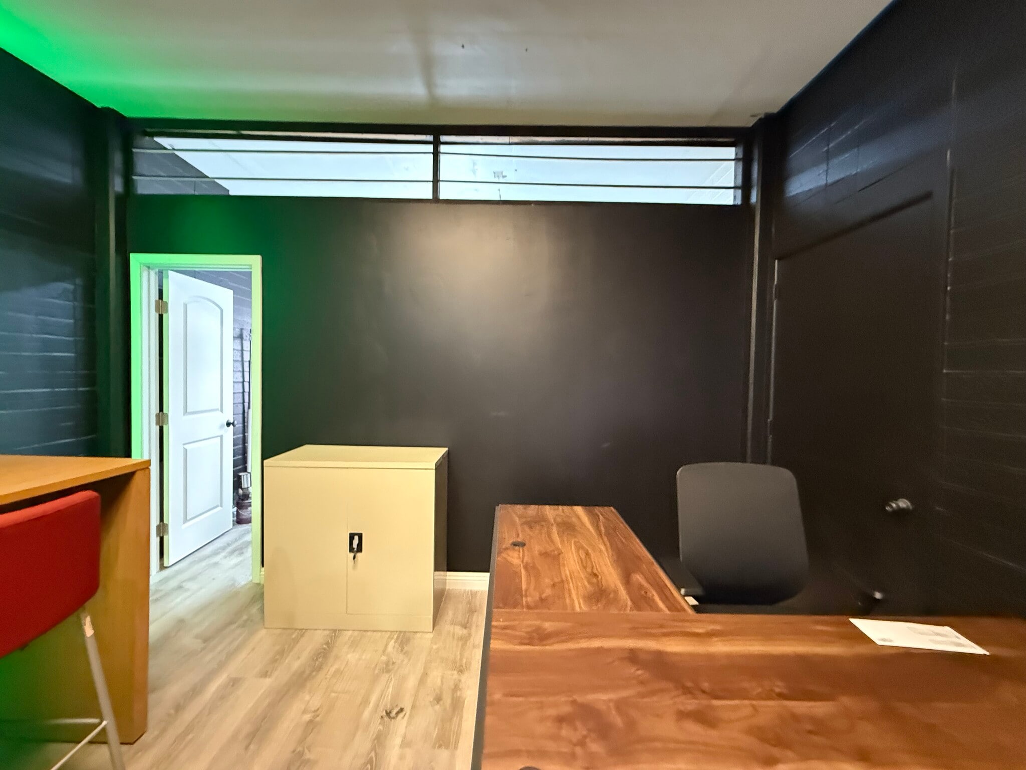 1023 Pensacola St, Honolulu, HI for lease Interior Photo- Image 1 of 6