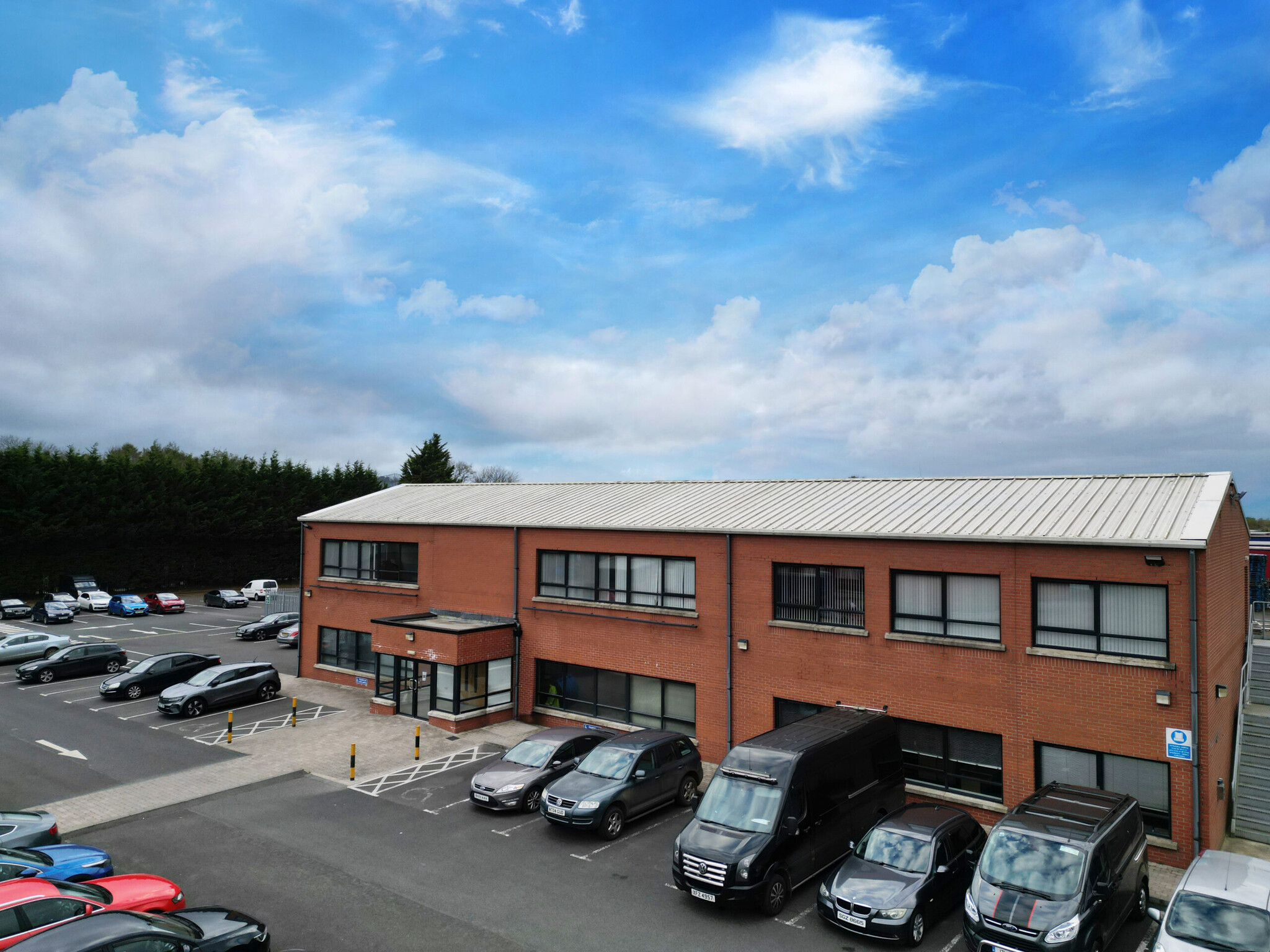 615 Antrim Rd, Newtownabbey for lease Building Photo- Image 1 of 1