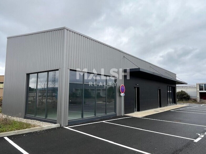 Flex in PONT-DE-L'ISERE for lease - Building Photo - Image 2 of 7