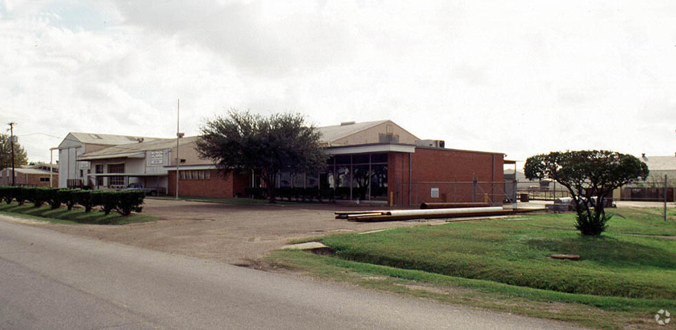 3601 W 12th St, Houston, TX for sale - Building Photo - Image 1 of 2