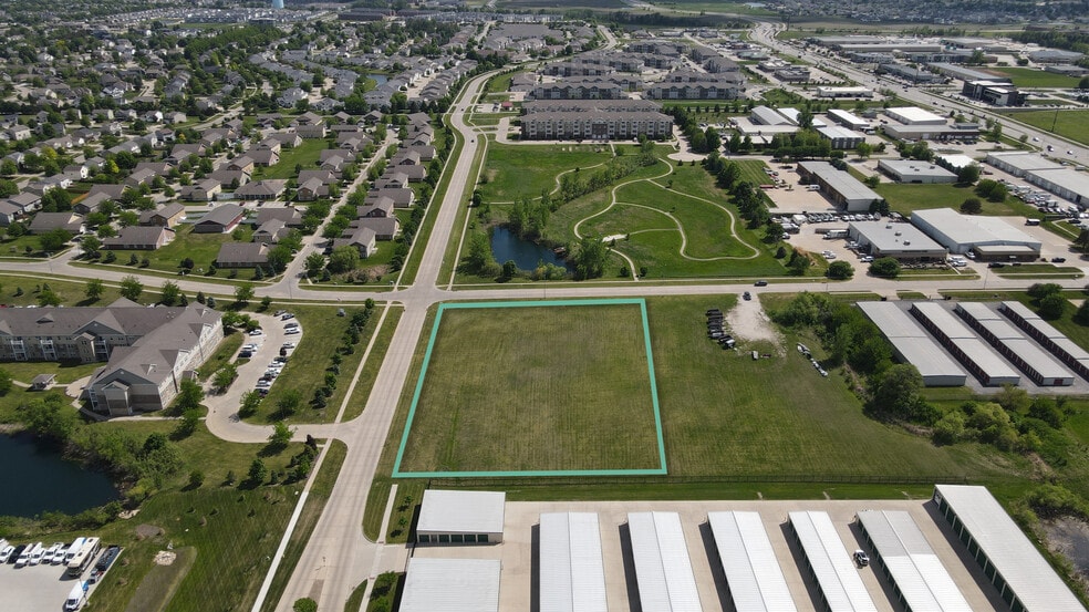 1225 SE Laurel St, Waukee, IA for sale - Building Photo - Image 2 of 3