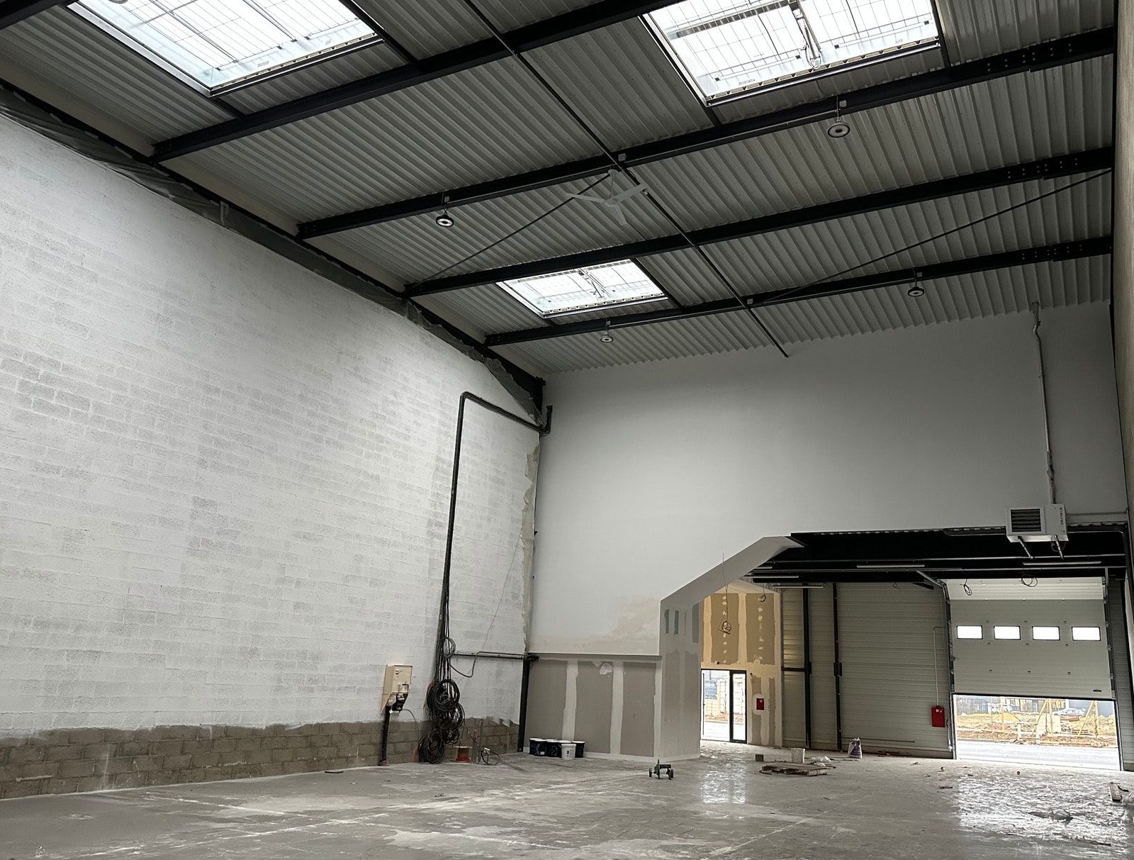 4 Rue De Champfleuri, Vaires-sur-Marne for lease Interior Photo- Image 1 of 2