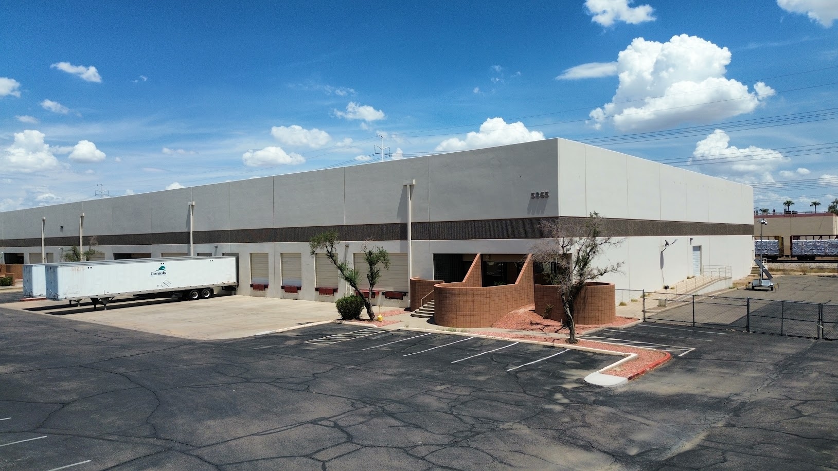 5865 S Kyrene Rd, Tempe, AZ à louer Photo du bâtiment- Image 1 de 5