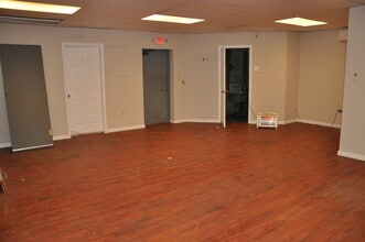1001 W Washington St, Norristown, PA for lease Interior Photo- Image 2 of 3