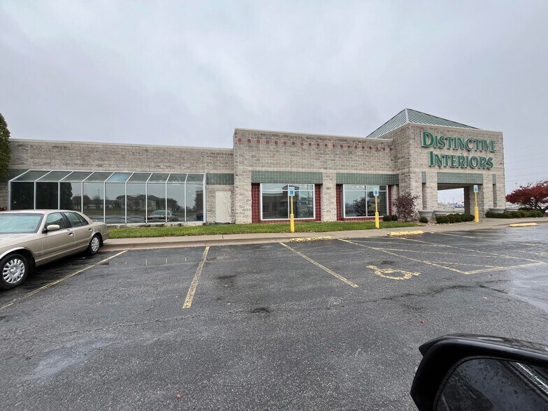 2800 Outer Dr, Marion, IL à louer - Photo du bâtiment - Image 2 de 5