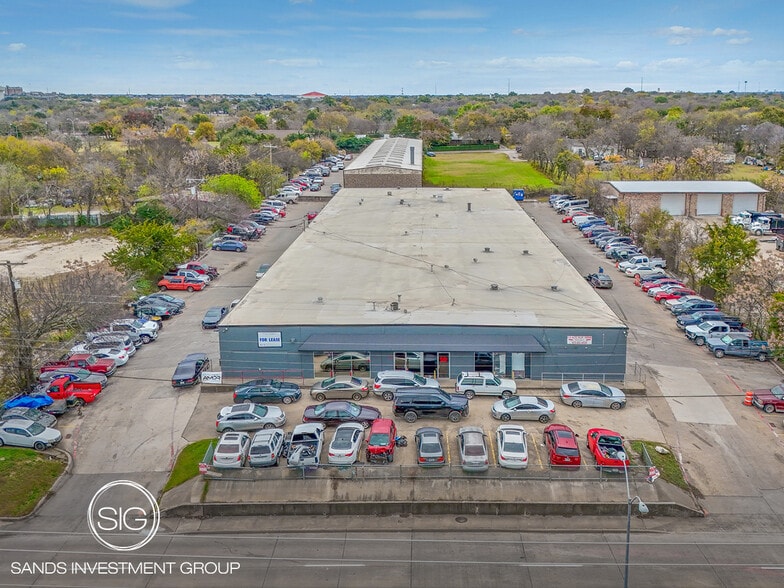 706 E Red Bird Ln, Duncanville, TX for sale - Building Photo - Image 1 of 3