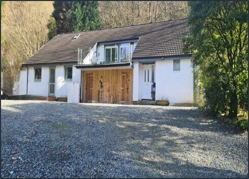 Main Rd, Dunoon à vendre - Photo du bâtiment - Image 3 de 5