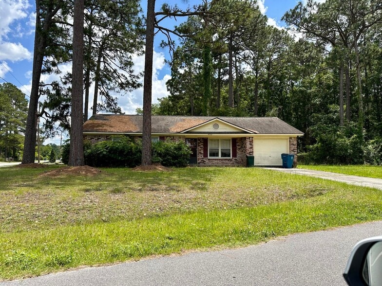1141 Bonnie Ln, Mount Pleasant, SC à vendre - Photo du bâtiment - Image 3 de 30