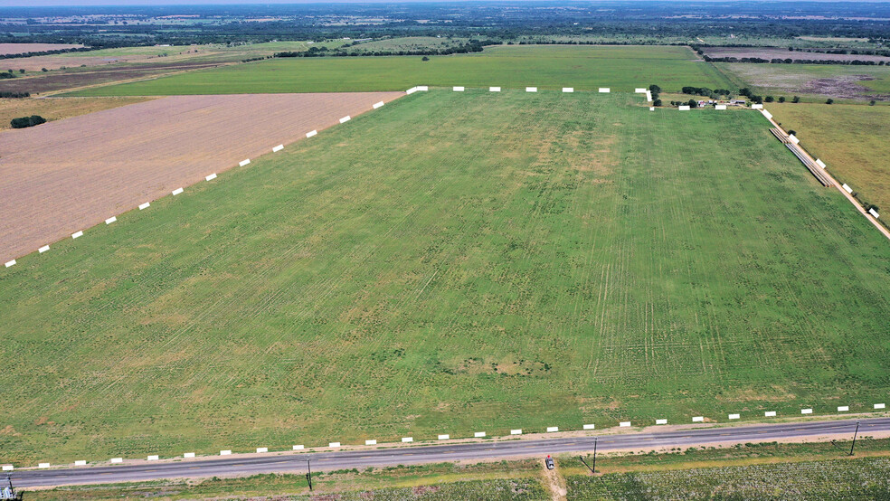 FM 1322, Lockhart, TX à vendre - Aérien - Image 1 de 8