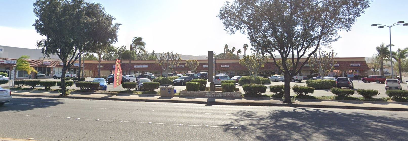 1750-1788 E Los Angeles Ave, Simi Valley, CA for lease Primary Photo- Image 1 of 9