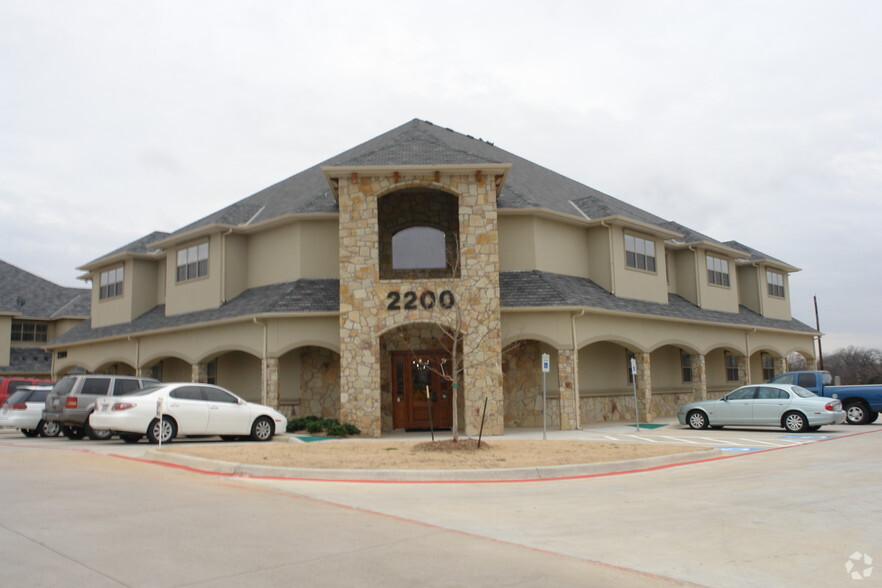 2200 Pool Rd, Grapevine, TX à louer - Photo du b timent - Image 1 de 10