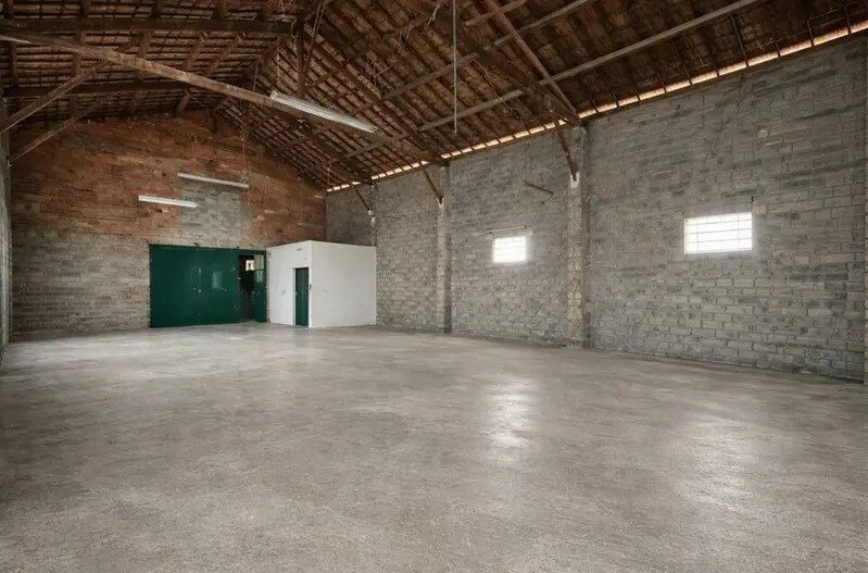 Flex in Pertuis for lease Interior Photo- Image 1 of 5