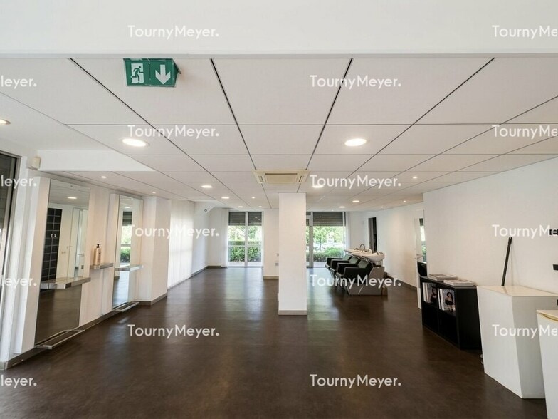 24 Boulevard Victor Hugo, Colomiers for lease - Interior Photo - Image 2 of 4