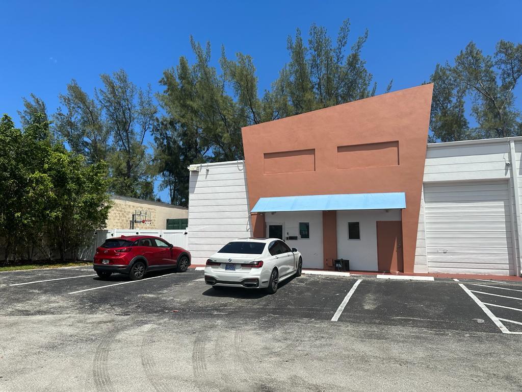 423-425 NW 10th Ter, Hallandale Beach, FL for sale Building Photo- Image 1 of 1