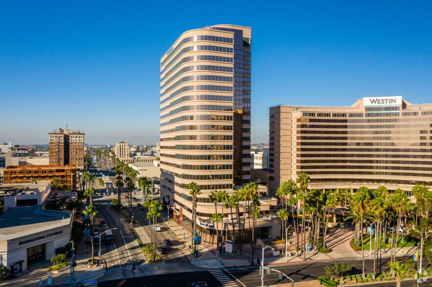 301 E Ocean Blvd, Long Beach, CA à louer - Photo du bâtiment - Image 1 de 10