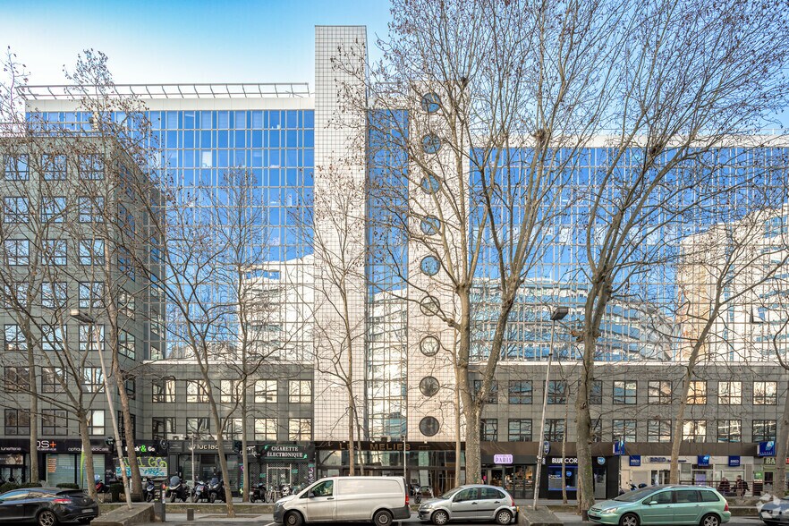 Bureau dans Montreuil à louer - Photo du bâtiment - Image 2 de 19