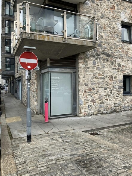 Sutton Wharf, Plymouth for lease - Building Photo - Image 1 of 2