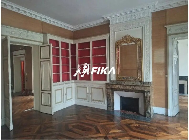 Office in Toulouse for lease - Interior Photo - Image 2 of 23