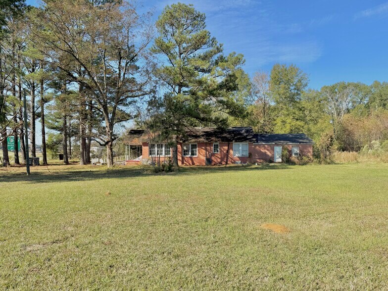 66 Boyd Rd, Starkville, MS à vendre - Photo du bâtiment - Image 3 de 6