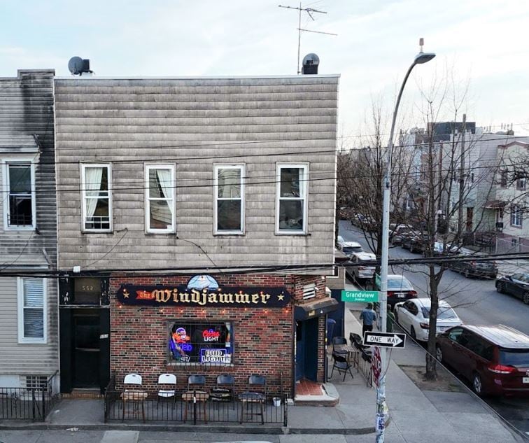 552 Grandview Ave, Ridgewood, NY for sale Primary Photo- Image 1 of 24