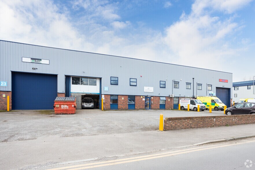 Eldon Way, Paddock Wood à louer - Photo du bâtiment - Image 2 de 6
