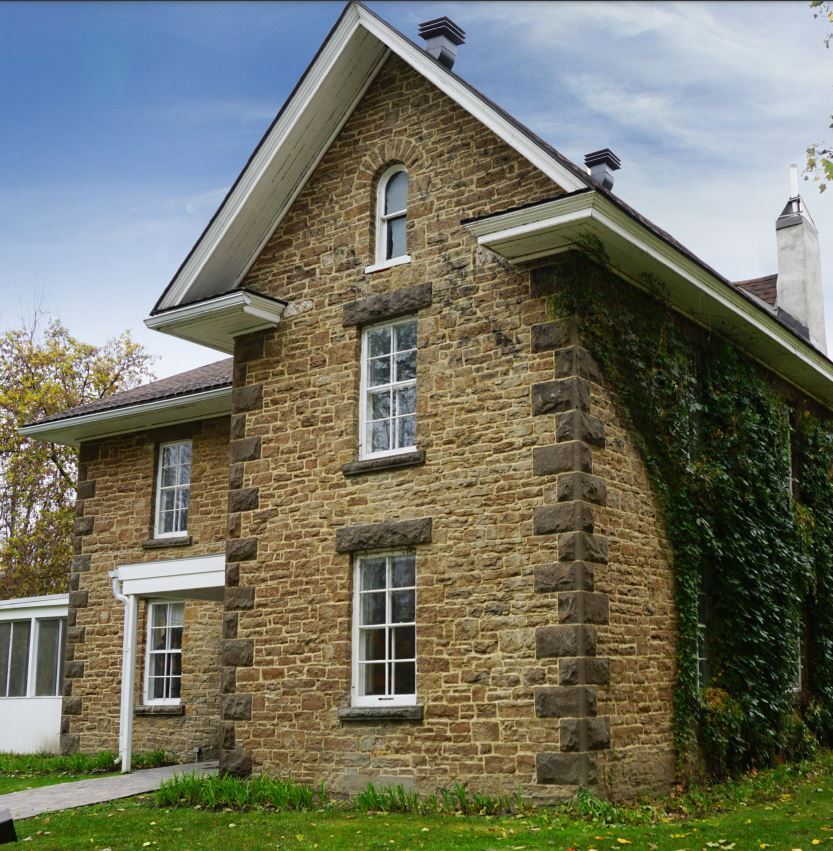 11 Hines Rd, Ottawa, ON for sale Primary Photo- Image 1 of 1