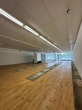 3010-3054 W Hobson Rd, Woodridge, IL for lease Interior Photo- Image 2 of 5