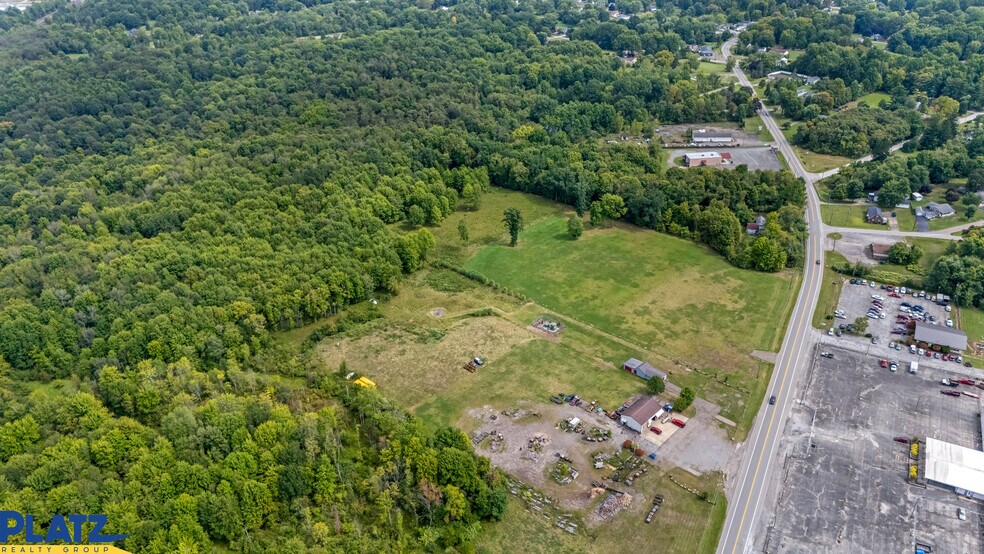 5699 Youngstown Hubbard Road, Hubbard, OH for sale - Building Photo - Image 2 of 5