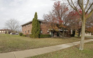 Plus de détails pour 9015 N 96th St, Milwaukee, WI - Multi-résidentiel à vendre