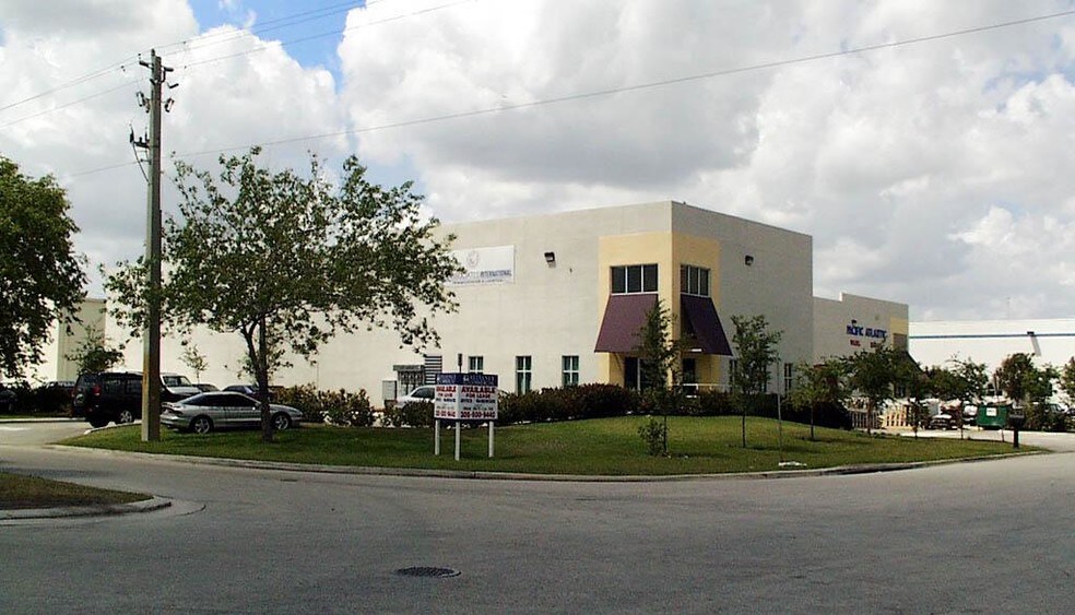 10505 NW 27th St, Miami, FL à vendre - Autre - Image 2 de 7