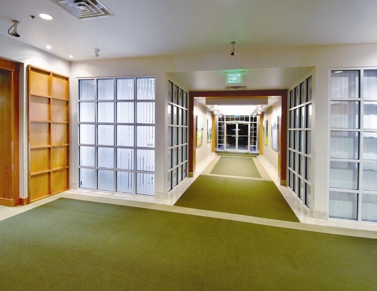 2565 NW Thompson Bridge Rd, Gainesville, GA à louer - Photo intérieure - Image 2 de 13