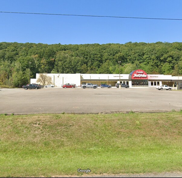 767 Allegheny Blvd, Franklin, PA à louer - Photo du bâtiment - Image 2 de 2