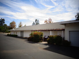 28560 Lilac Rd, Valley Center CA - Entrepôt