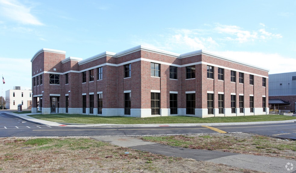 781 Irving Wick Dr W, Heath, OH for lease - Building Photo - Image 3 of 9